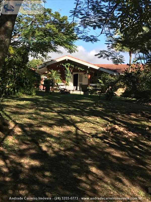 Casa a Venda no Jardim Martineli em Itatiaia