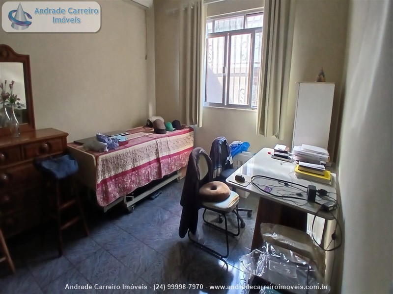 Casa a Venda no Vila Julieta em Resende