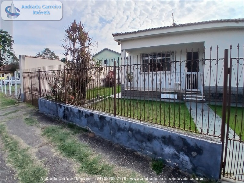 Casa a Venda no Vila Julieta em Resende