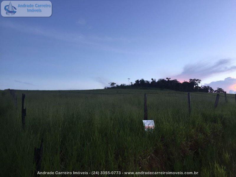 Terreno a Venda no Pindorama em Resende