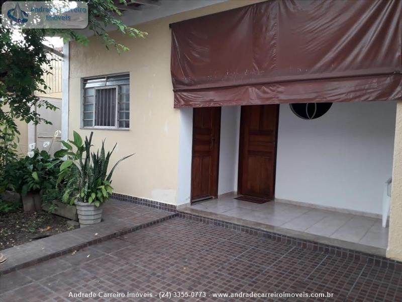 Casa a Venda no Jardim Tropical - Campos Elíseos em Resende
