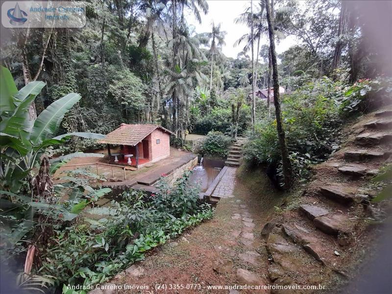 Terreno a Venda no Penedo em Itatiaia