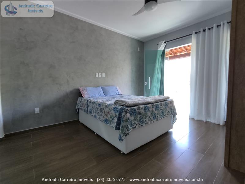Sítio a Venda no Cafundó em Pinheiral