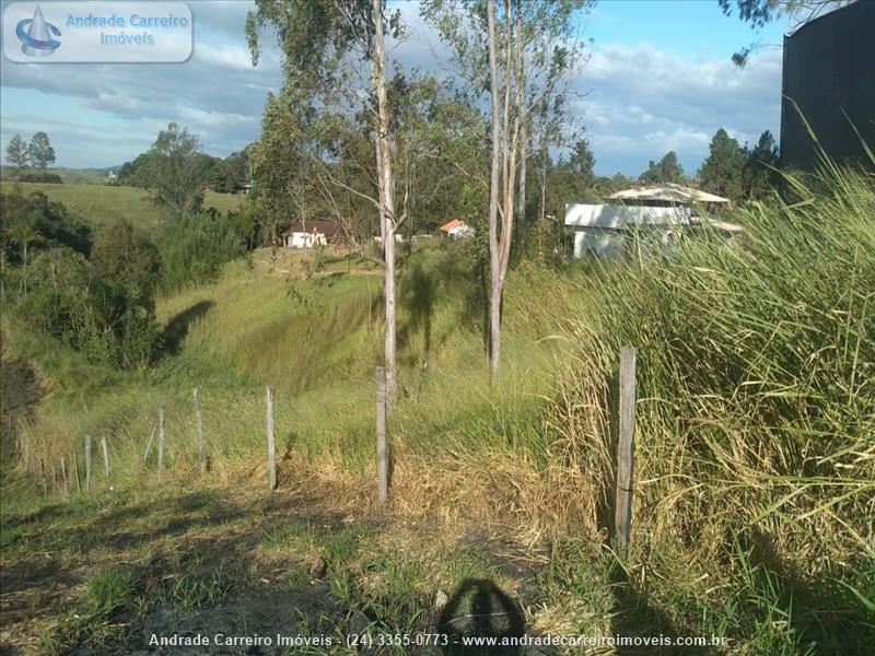 Sítio a Venda no Jardim Martineli em Itatiaia