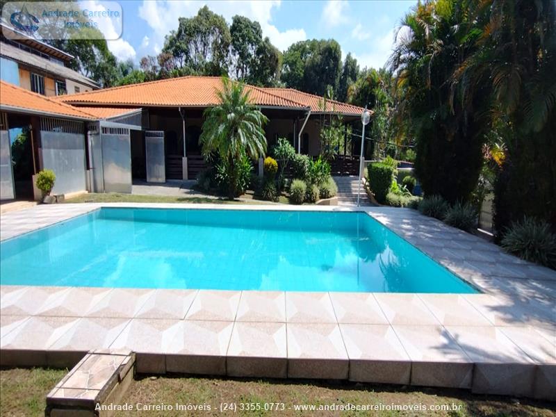 Casa a Venda no Jardim Martineli em Itatiaia