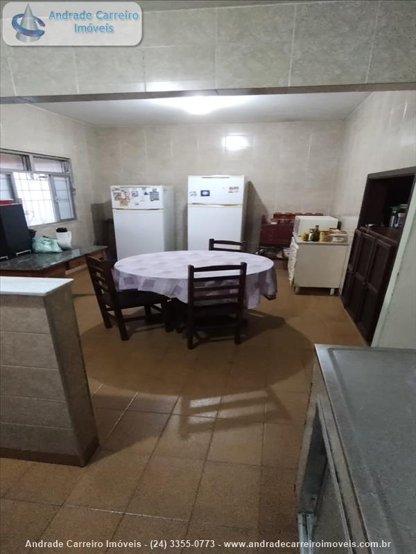 Casa a Venda no Jardim Itatiaia em Itatiaia