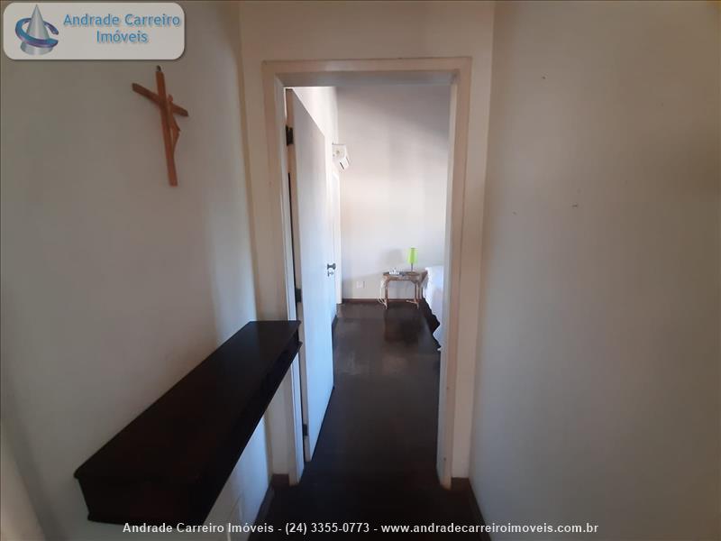 Casa a Venda no Jardim Martineli em Itatiaia