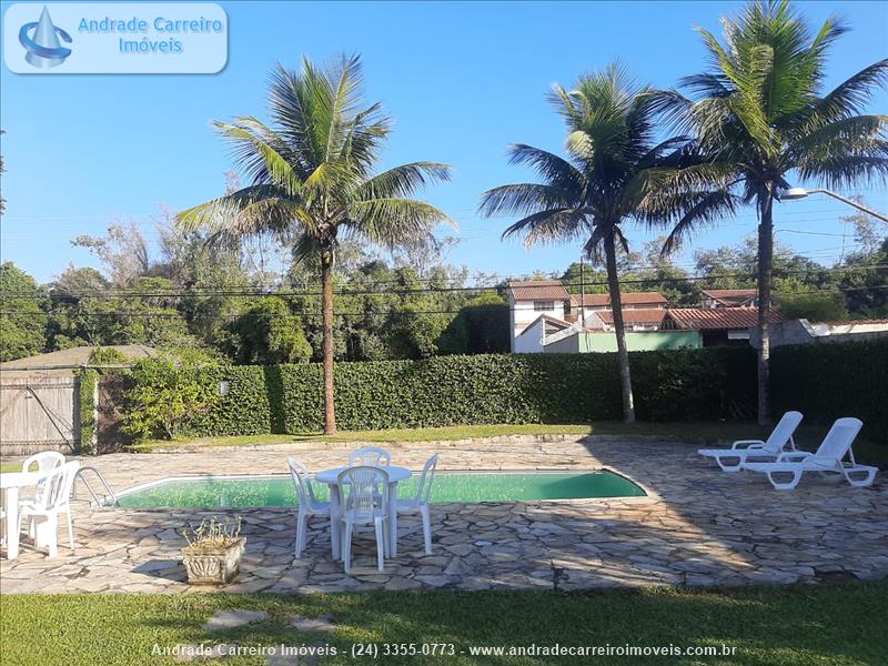 Casa a Venda no Jardim Martineli em Itatiaia