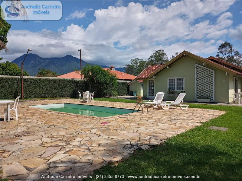 Casa a Venda no Jardim Martineli em Itatiaia