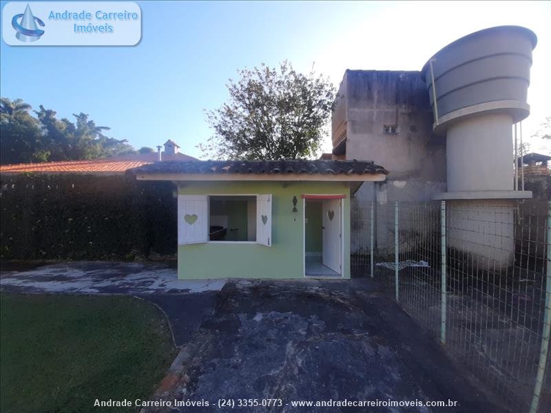 Casa a Venda no Jardim Martineli em Itatiaia
