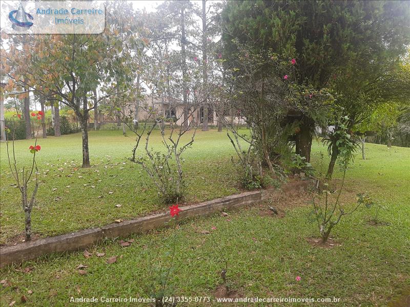 Casa a Venda no Jardim Martineli em Itatiaia