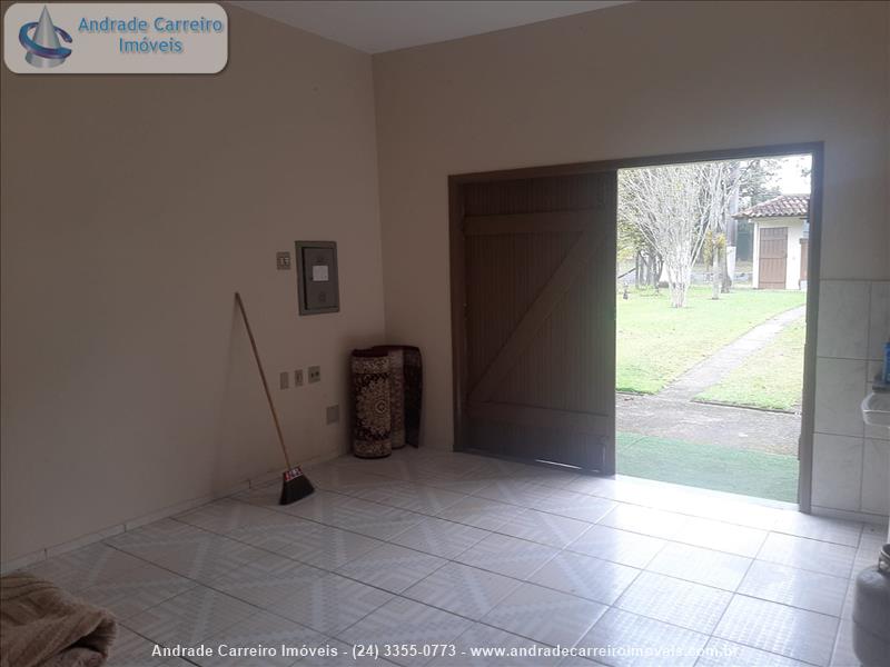 Casa a Venda no Jardim Martineli em Itatiaia