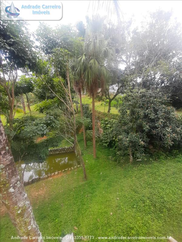 Casa a Venda no Jardim Martineli em Itatiaia