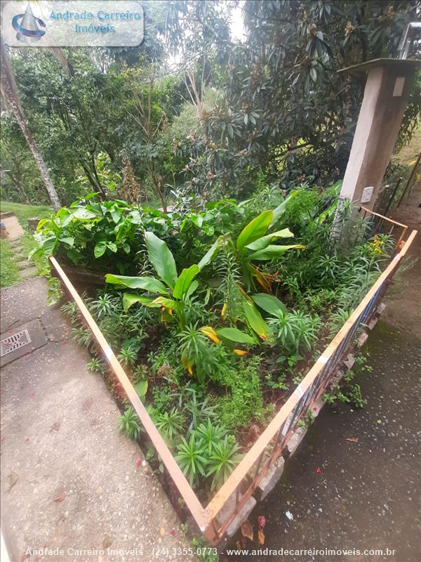Casa a Venda no Jardim Martineli em Itatiaia