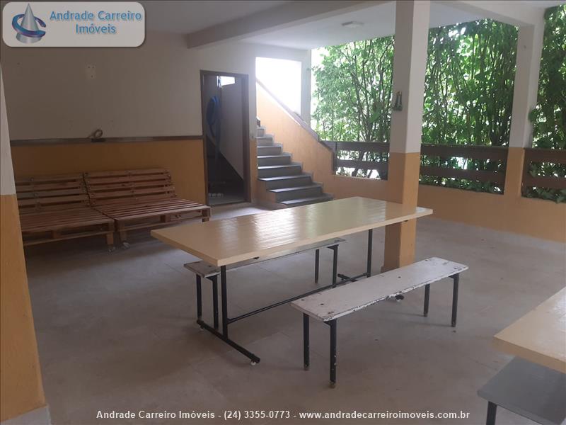 Casa a Venda no Jardim Martineli em Itatiaia
