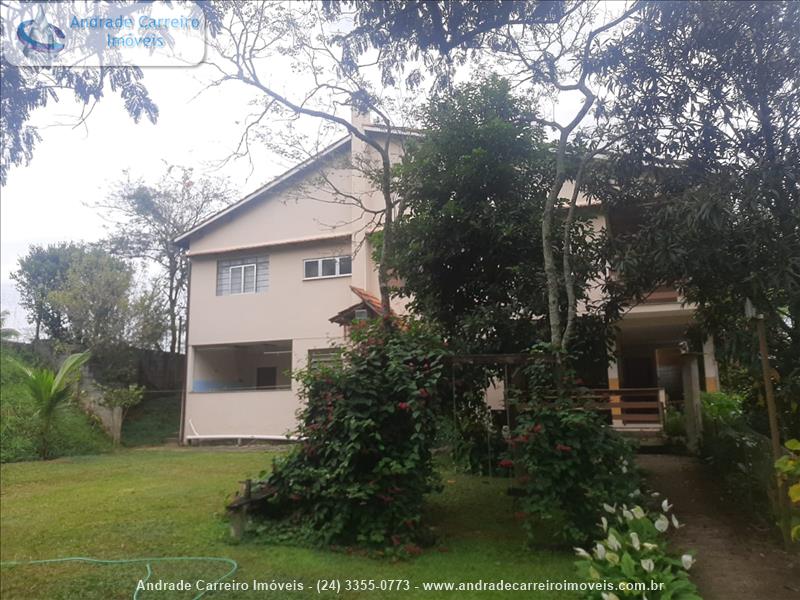 Casa a Venda no Jardim Martineli em Itatiaia