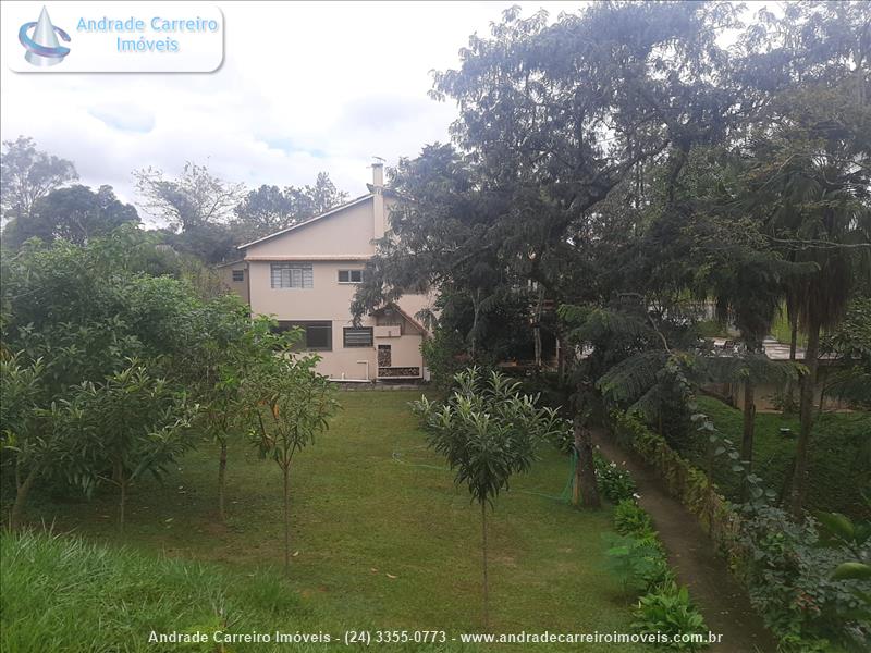 Casa a Venda no Jardim Martineli em Itatiaia