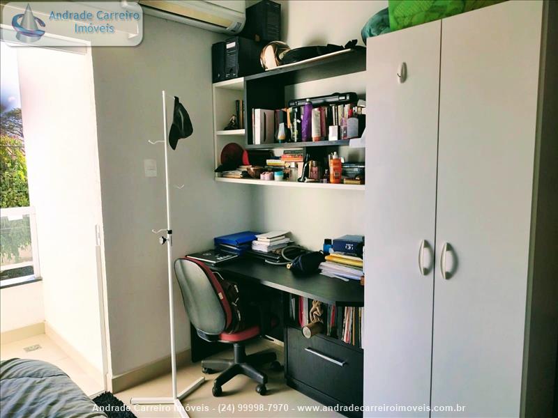 Apartamento a Venda no Montese em Resende