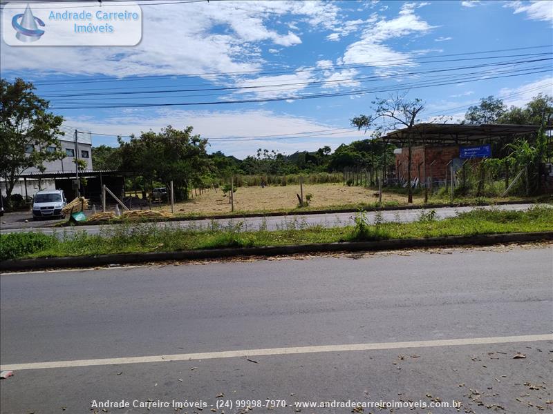 Terreno a Venda no Penedo em Itatiaia