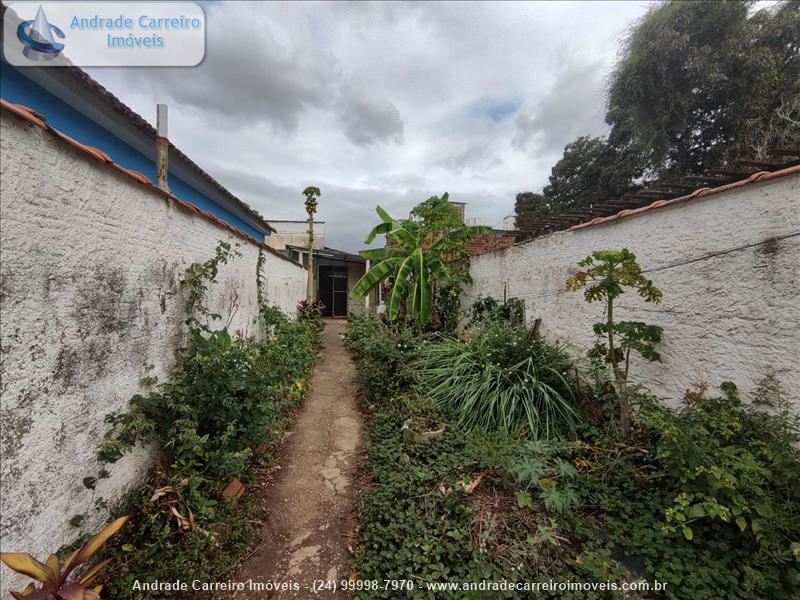 Casa a Venda no Vila Julieta em Resende