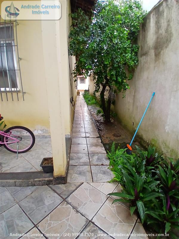 Casa a Venda no Jardim do Sol em Resende