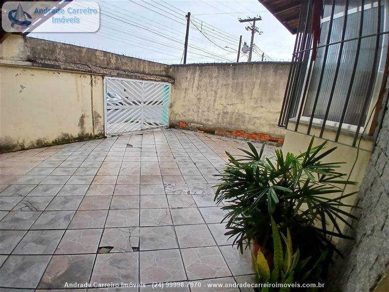 Casa a Venda no Jardim do Sol em Resende