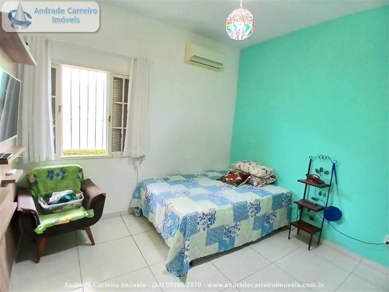 Casa a Venda no Santa Cecília - Manejo em Resende