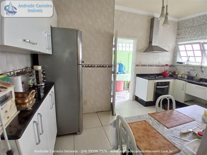 Casa a Venda no Santa Cecília - Manejo em Resende
