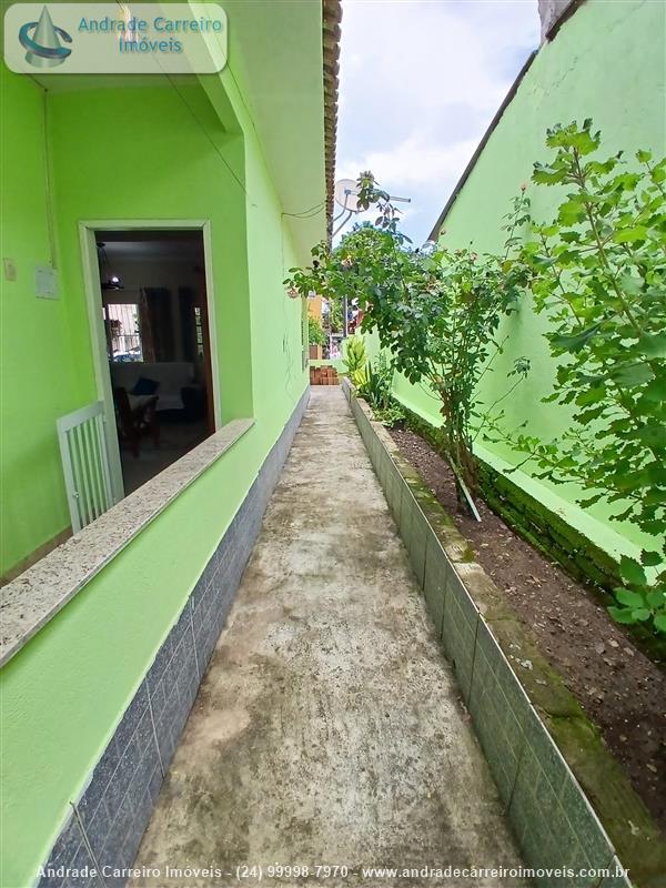 Casa a Venda no Santa Cecília - Manejo em Resende