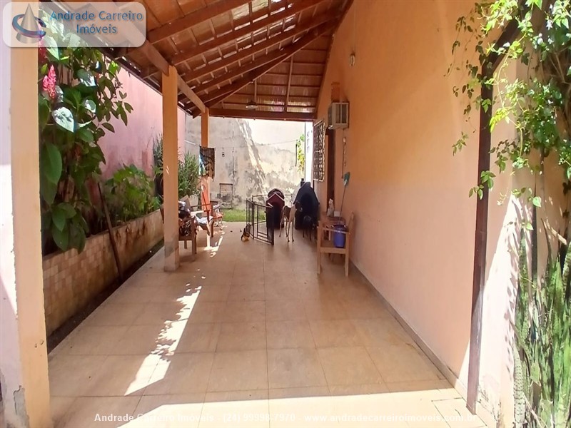 Casa a Venda no Montese em Resende