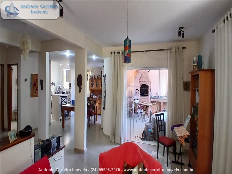 Casa a Venda no Montese em Resende