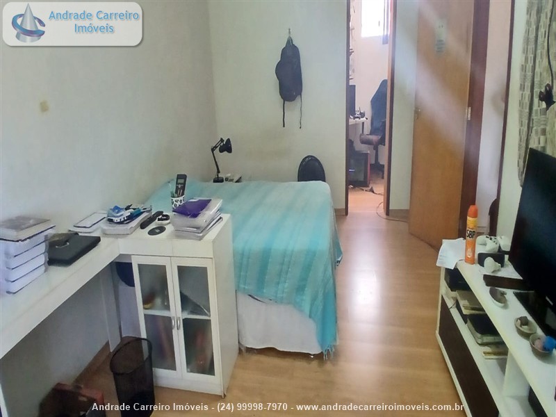 Casa a Venda no Montese em Resende