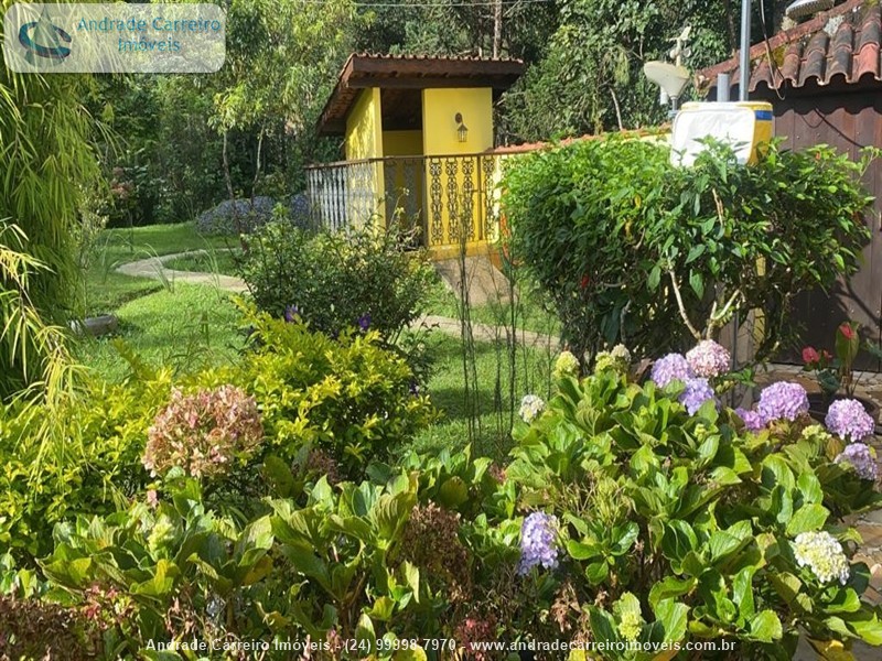Casa em condomínio a Venda no Distrito de Engenheiro Passos em Resende
