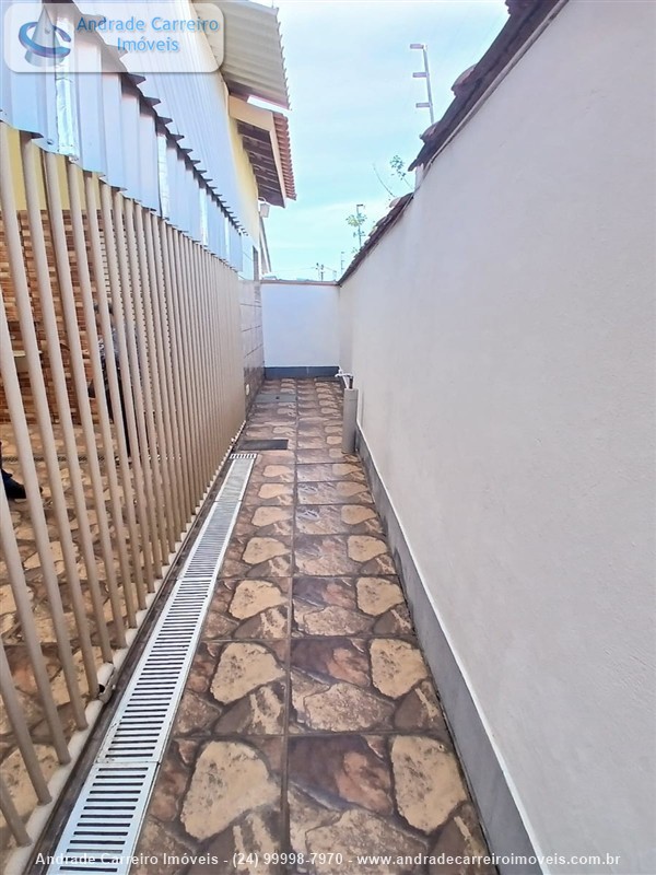 Casa a Venda no Itapuca em Resende
