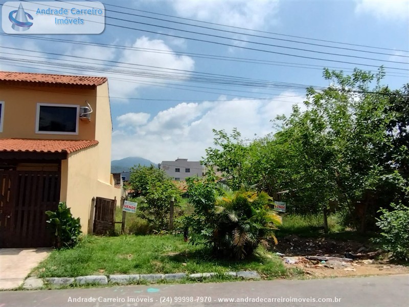 Terreno a Venda no Jardim Itatiaia em Itatiaia