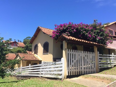 Casa à Venda