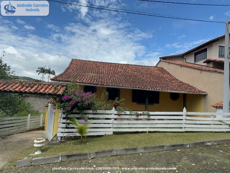 Casa a Venda no Centro (Ipiabas) em Barra do Piraí