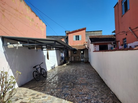 Casa à Venda