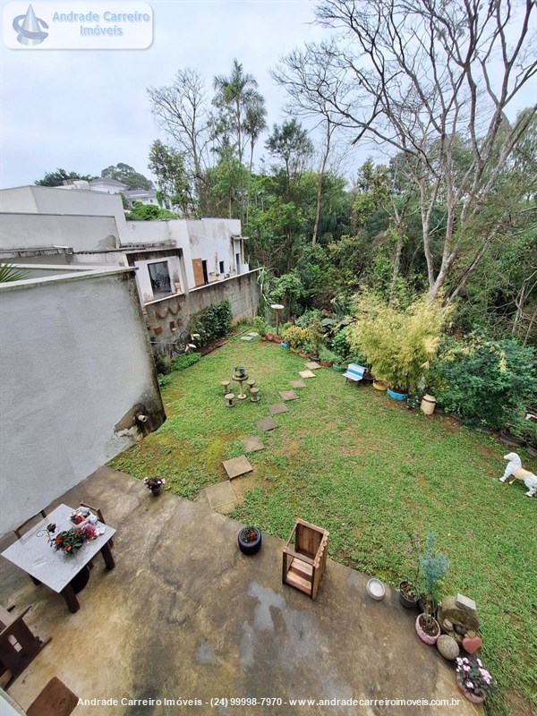Casa para Venda ou Alugar no Jardim Brasília 2 em Resende