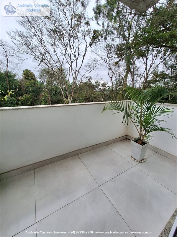 Casa para Venda ou Alugar no Jardim Brasília 2 em Resende