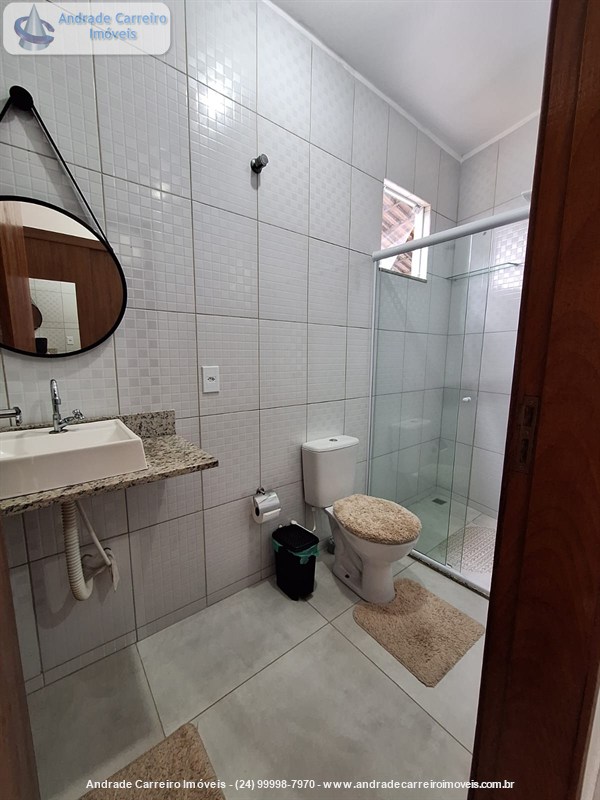 Casa para Venda ou Alugar no Jardim Brasília 2 em Resende